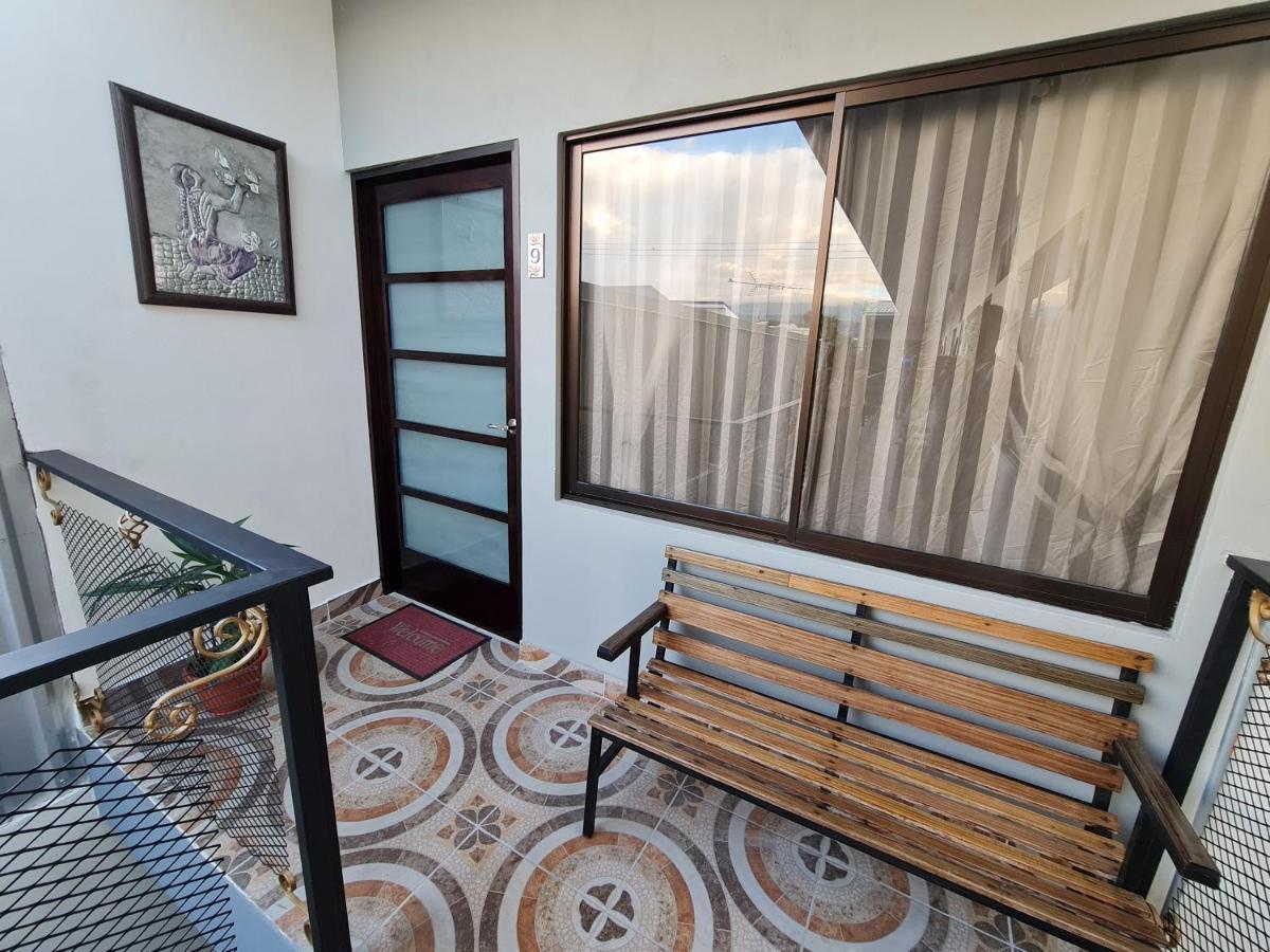 Apartamentos Ave Del Paraiso Alajuela Kültér fotó