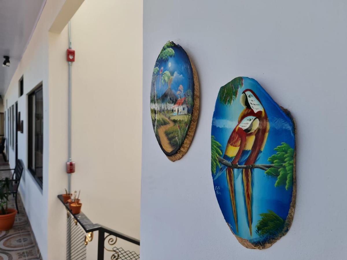 Apartamentos Ave Del Paraiso Alajuela Kültér fotó